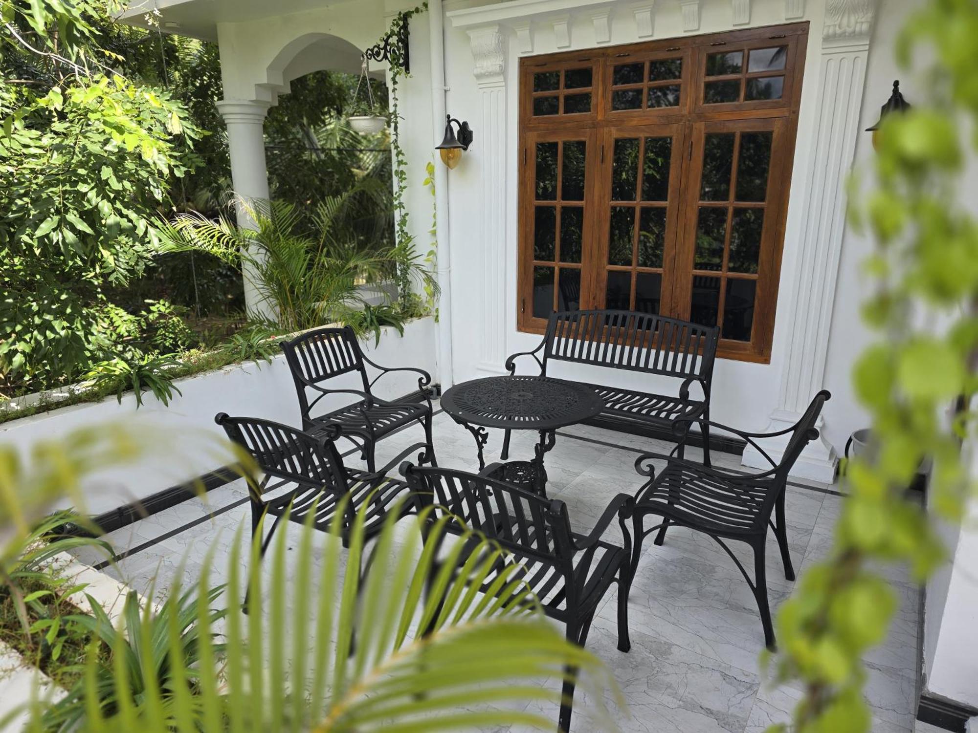Munril Guest Apartment Jaffna Ngoại thất bức ảnh