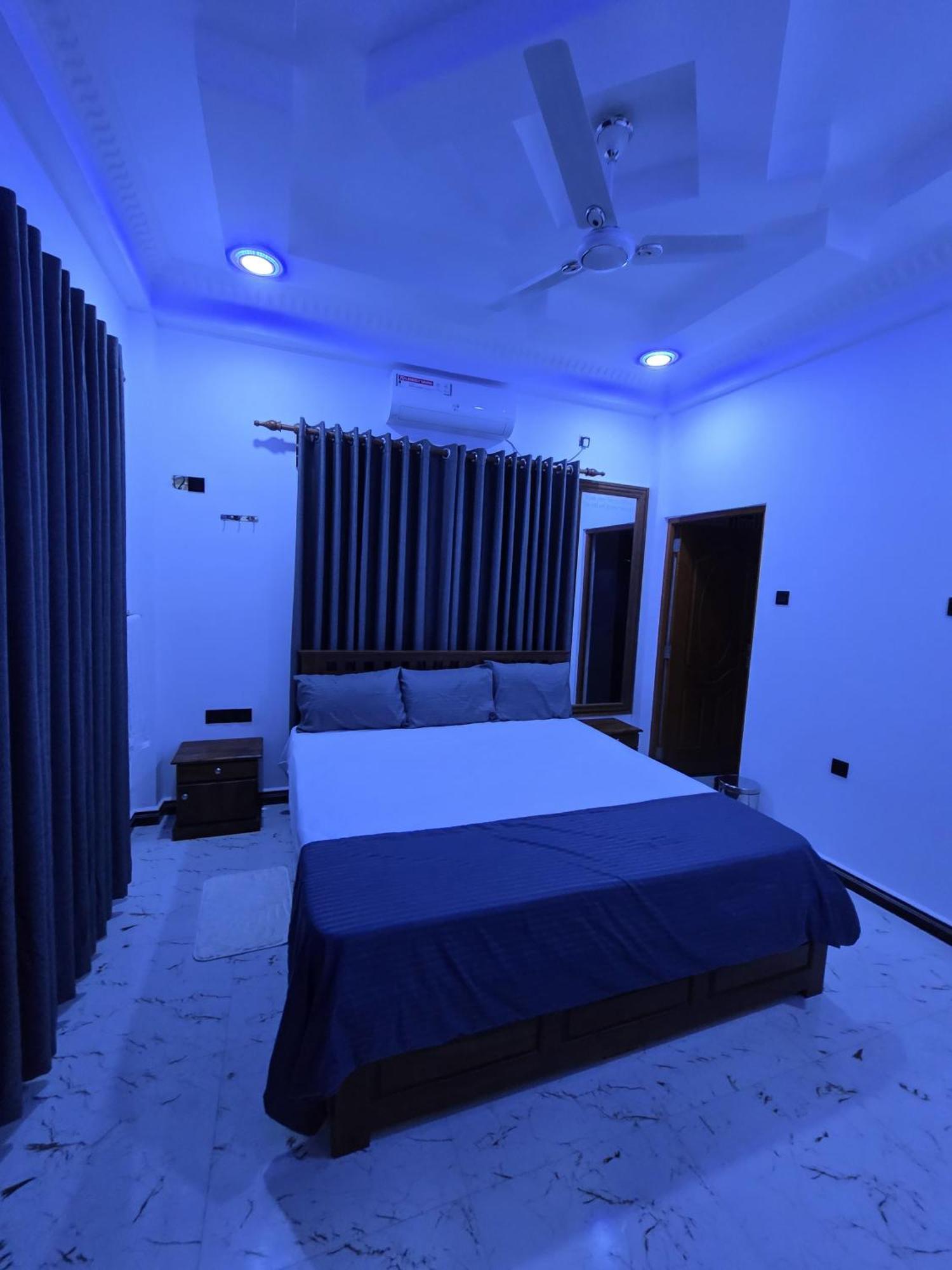 Munril Guest Apartment Jaffna Ngoại thất bức ảnh