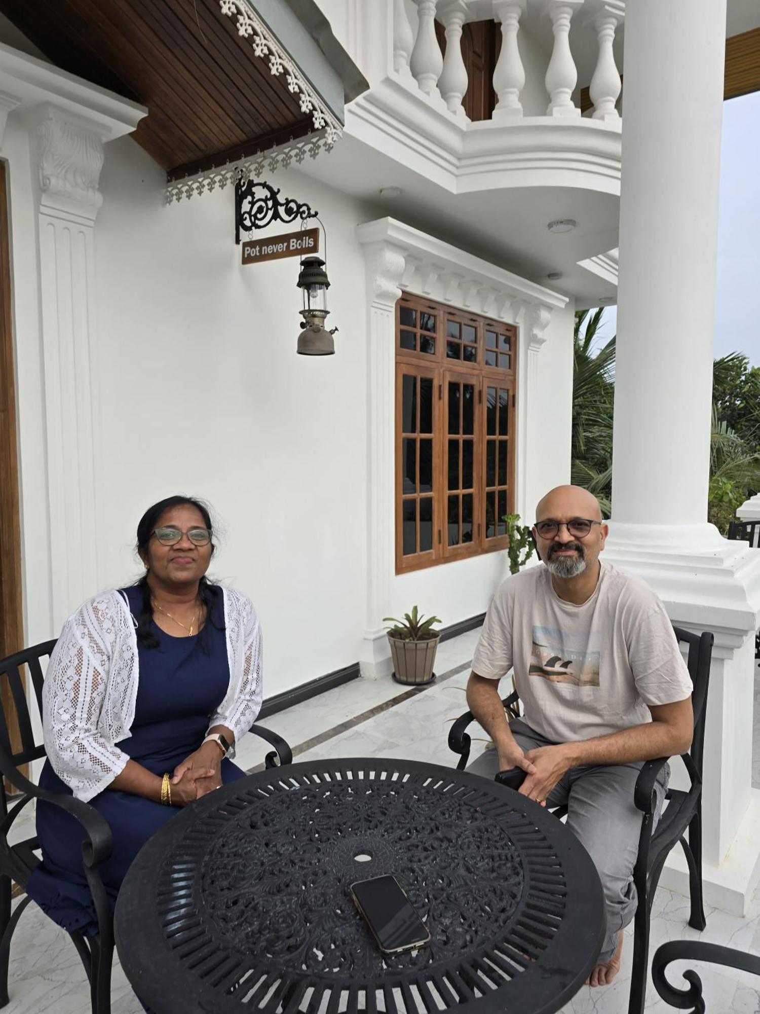 Munril Guest Apartment Jaffna Ngoại thất bức ảnh