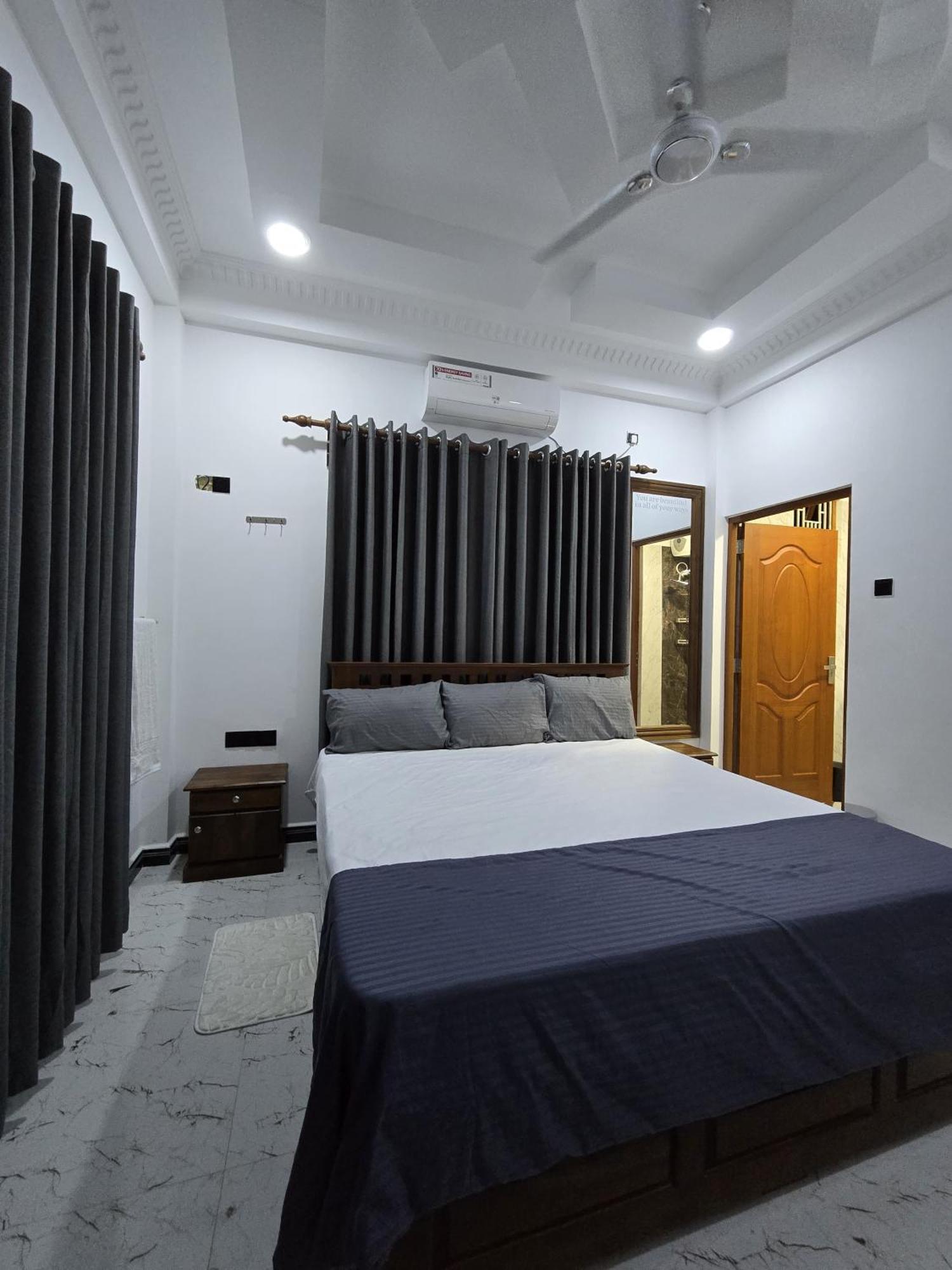 Munril Guest Apartment Jaffna Ngoại thất bức ảnh