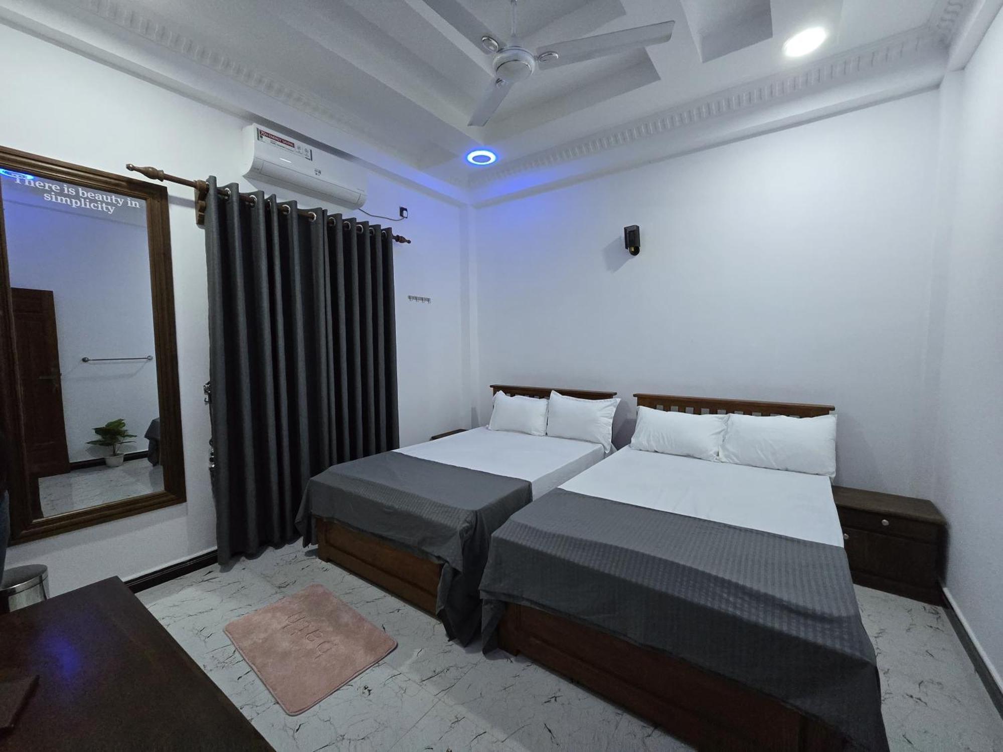 Munril Guest Apartment Jaffna Ngoại thất bức ảnh