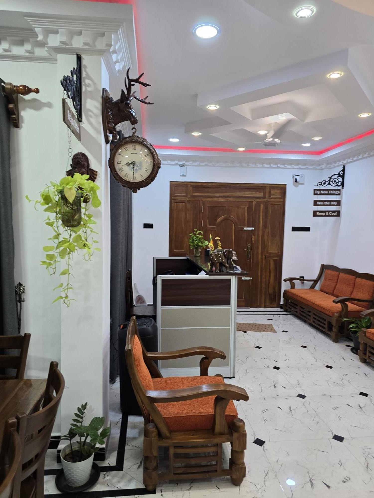 Munril Guest Apartment Jaffna Ngoại thất bức ảnh